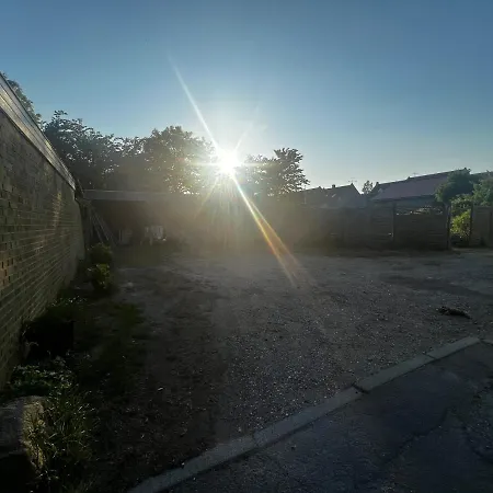 Cozy In The Heart Of Rodby! 5km From Femern & Puttgarden! Kwatera prywatna *