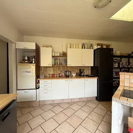 Cozy In The Heart Of Rodby! 5km From Femern & Puttgarden! Rødby